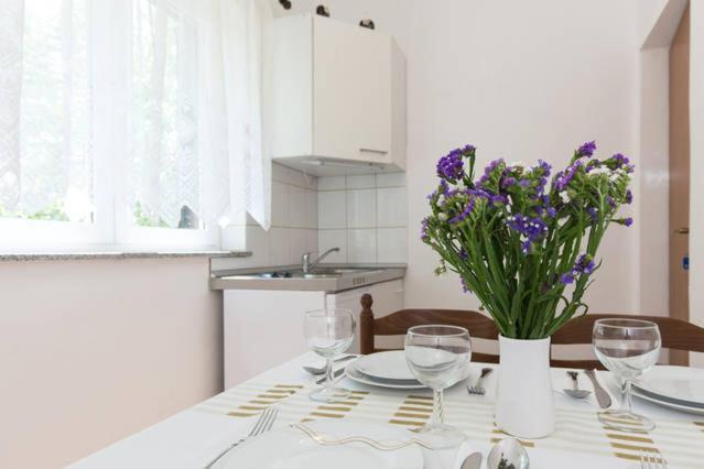 Lucia Hotel Сен Екстериор снимка