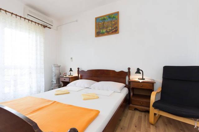 Lucia Hotel Сен Екстериор снимка